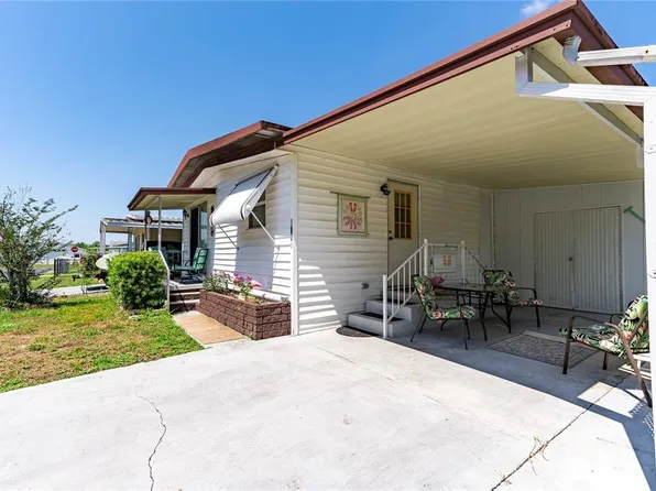 5008 Shirley Cir, Zephyrhills, FL 33542