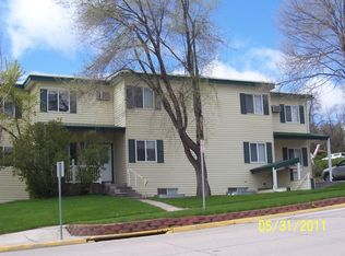 103 W 7th St, Gillette, WY 82716