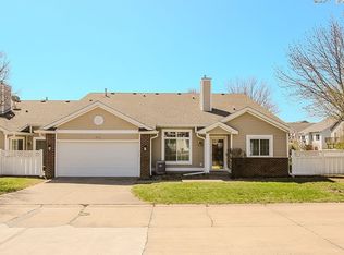 9516 Garnet Ln, Johnston, IA 50131