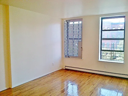 Rented by Bohemia Realty Group | media 39