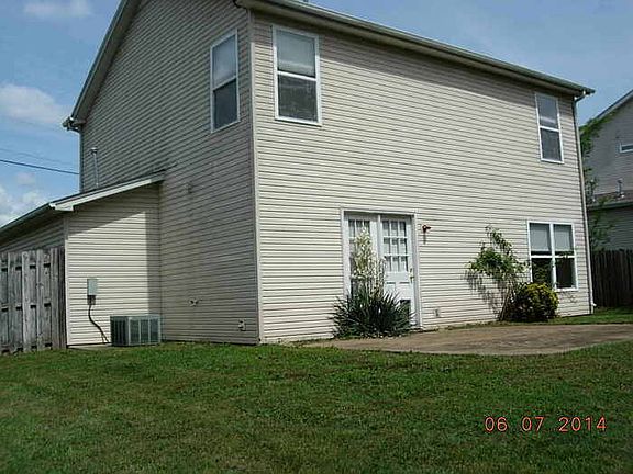 2nd image of 7021 Lexington Point Dr