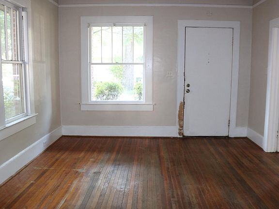 4th image of 1117 Florence St