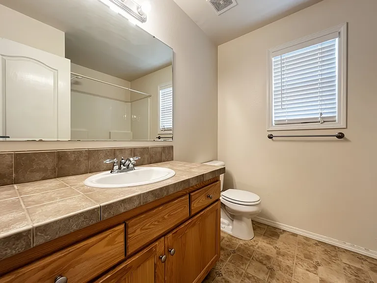 4759 E Tanoak Dr — Photo 21