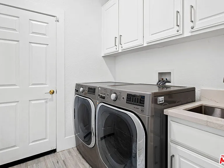 1083 E Circulo San Sorrento Rd — Photo 43