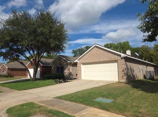 3200 Silent Creek Trl, Hurst, TX 76053