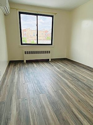 3rd image of 28-14 48th St #2B