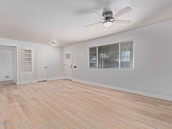 4th image of 10738 W CROSBY Drive