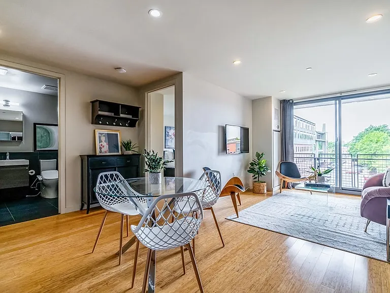 691 Massachusetts Ave #402 — Photo 4