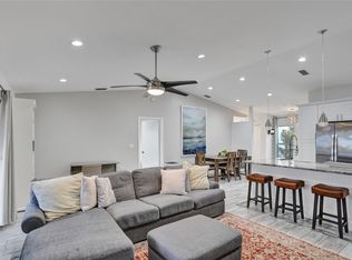 26 Farnworth Dr, Boynton Beach, FL 33426