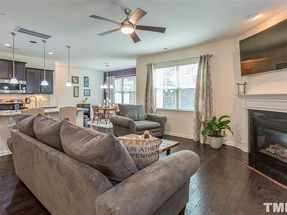 5th image of 104 Torrey Heights Ln