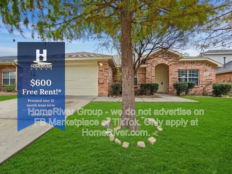1240 Pepperidge Ln