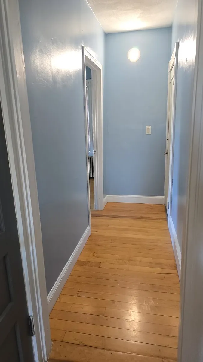 Hallway - 237 Field St #2
