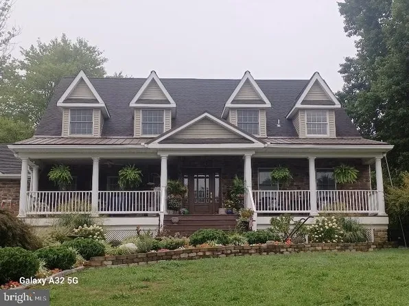 117 Burlington Path, Cream Ridge, NJ 08514