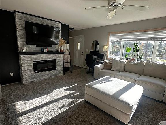 3rd image of 4507 Cedar Island Dr