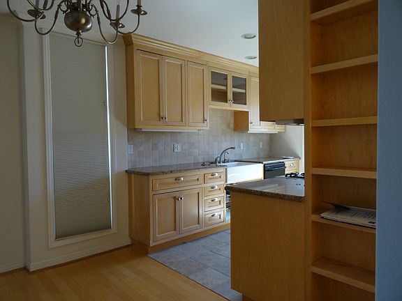 4th image of 16169 W Sunset Blvd Unit 205