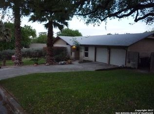 5614 Lon Chaney Dr, San Antonio, TX 78240