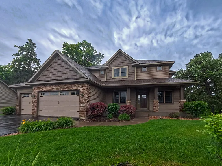 11956 Castle Rock Ct N — Photo 1