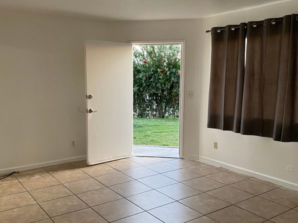 2458 Roeding Rd APT A