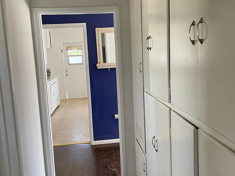 2325 Stearnlee Ave — Photo 19