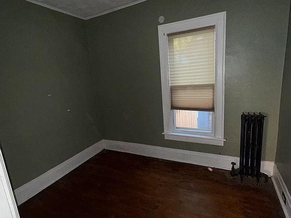 5th image of 123 Ruggles St #1