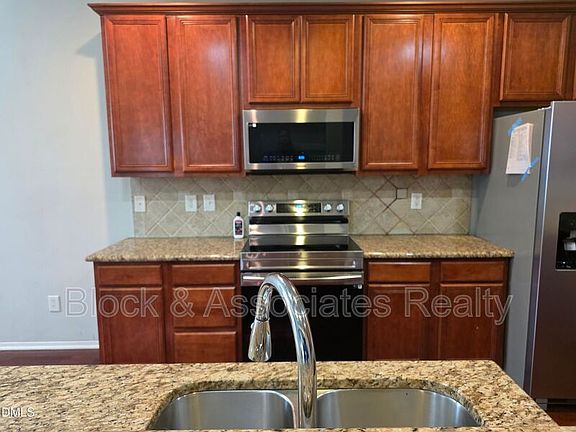 3rd image of 8208 Stone Cellar Dr