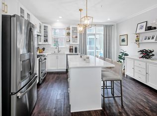 237 Price Ct, West New York, NJ