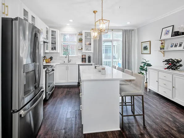 237 Price Court image 1 of 32