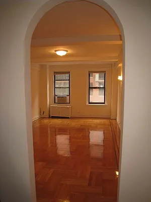 Rented by Rachel Realty | media 12