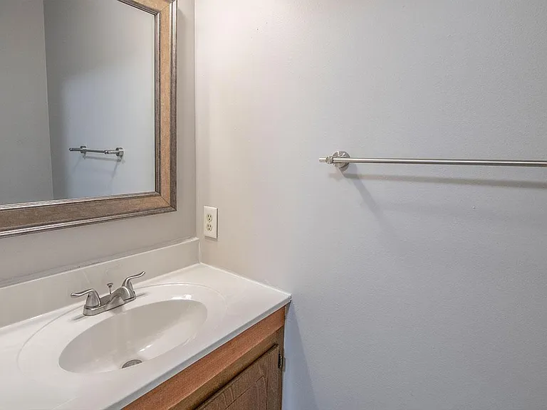 4129 Nantucket Dr — Photo 10