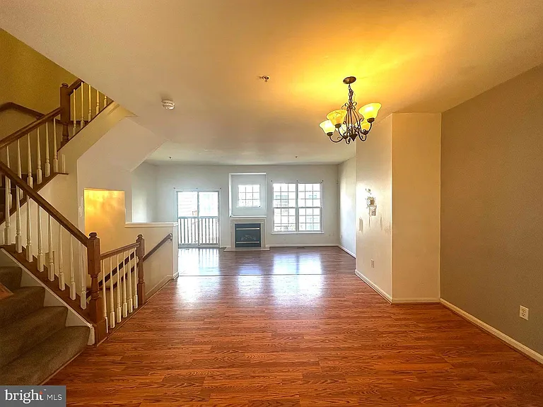 12921 Woodcutter Cir #107 — Photo 4