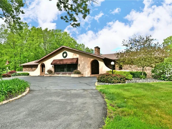 2942 Barclay Messerly Rd, Southington, OH 44470