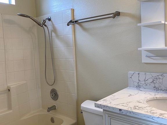 2nd image of 2833 Francis Ave APT 103