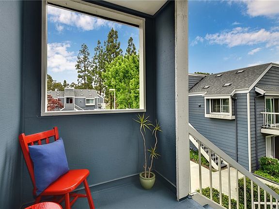 3rd image of 6008 Bixby Village Dr APT 30