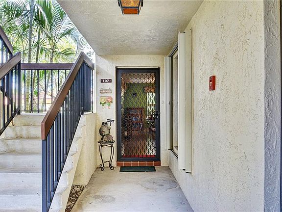 2nd image of 390 SW South River Dr APT 107
