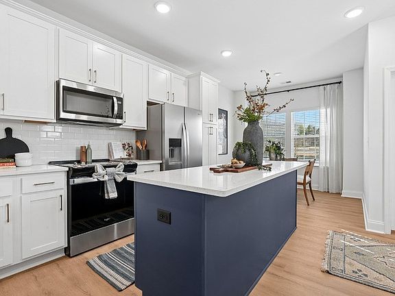3rd image of 2312 Ben Craig Dr #5213