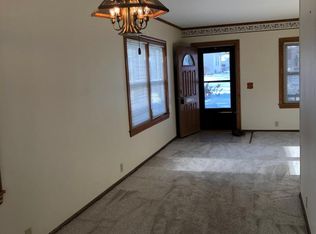 7133 Stevens Ave, Minneapolis, MN 55423