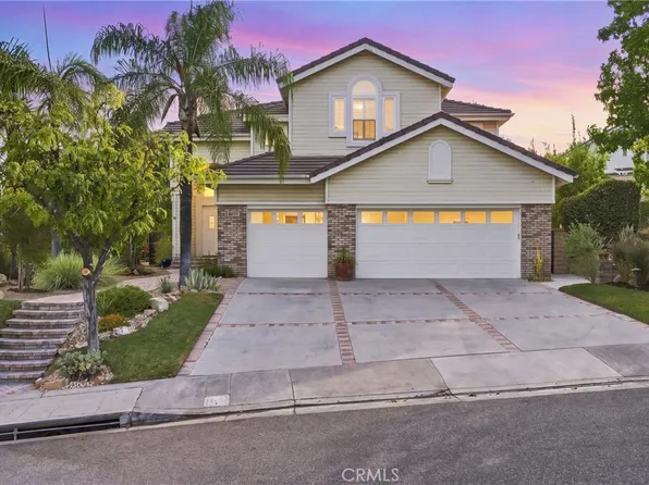 27388 Brighton Ln, Santa Clarita, CA 91354