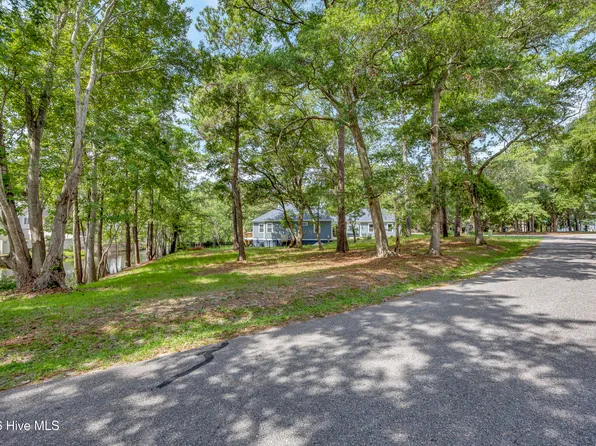 1714 Bent Tree Trail SW, Ocean Isle Beach, NC 28469