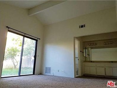 5th image of 2805 Los Nogales Ave