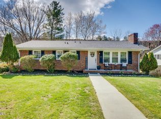 324 Green Valley Rd, Bristol, VA 24202