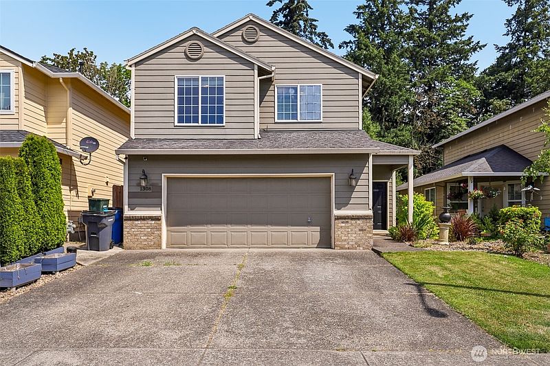 2nd image of 1308 NE 168th Street