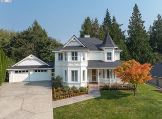 240 W Saint James Pl, Longview, WA 98632