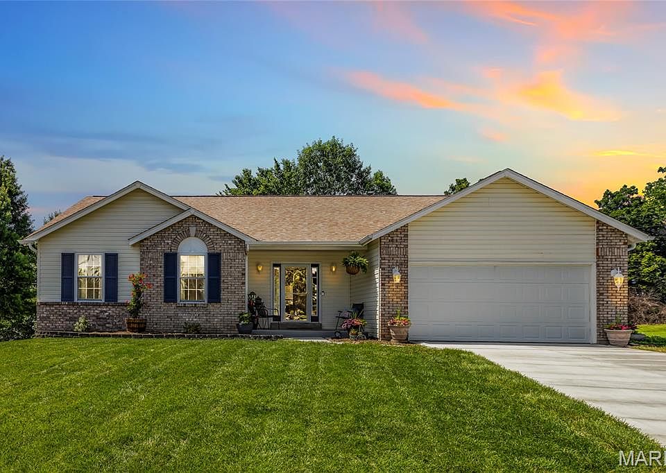 1st image of 979 Reddington Oaks Ct