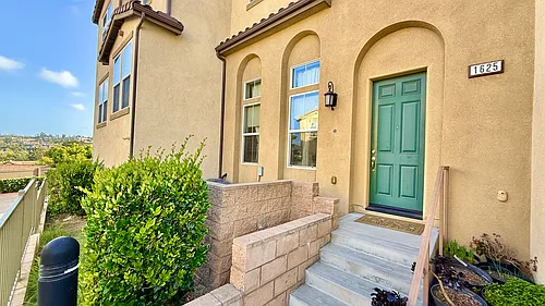1625 Waterlily Way Photo 1