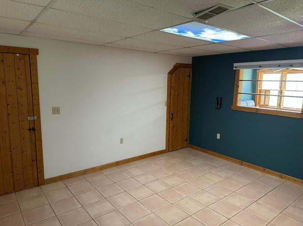 866 Warm Springs Rd
