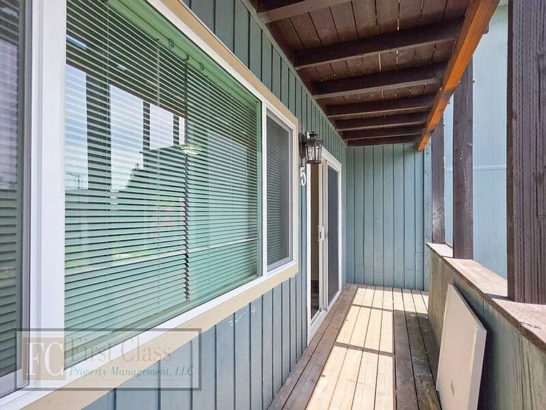 12345 SW Hall Blvd #5 — Photo 18