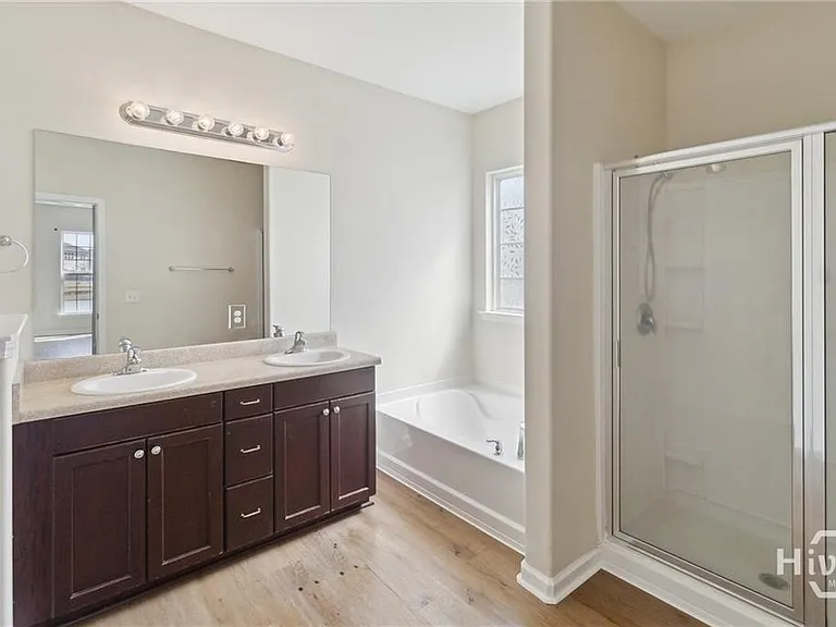 117 Greyfield Cir — Photo 13