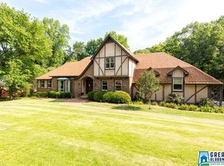 862 Ridgecrest Dr, Gardendale, AL 35071