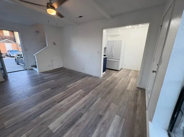 2720 SW 74th St, Oklahoma City, OK