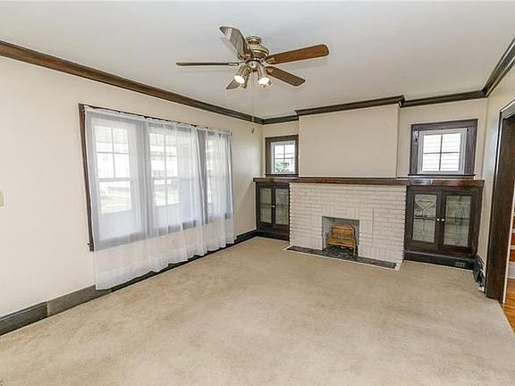 3rd image of 2059 Lewis Dr #2061